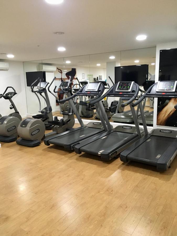 New Central Woking 1 And 2 Bedroom Apartments With Free Gym, Close To Train Station 外观 照片